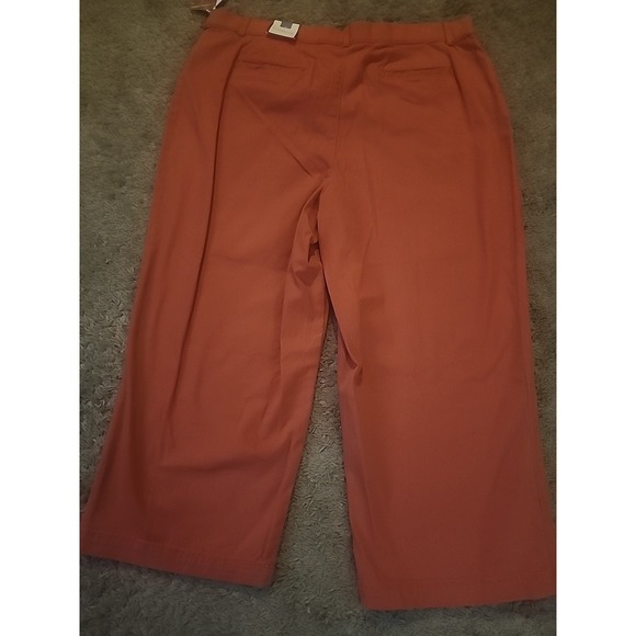 Croft & Barrow Classic Fit Capri Pants Women's 16 Faded Rose Slimming - Picture 8 of 14